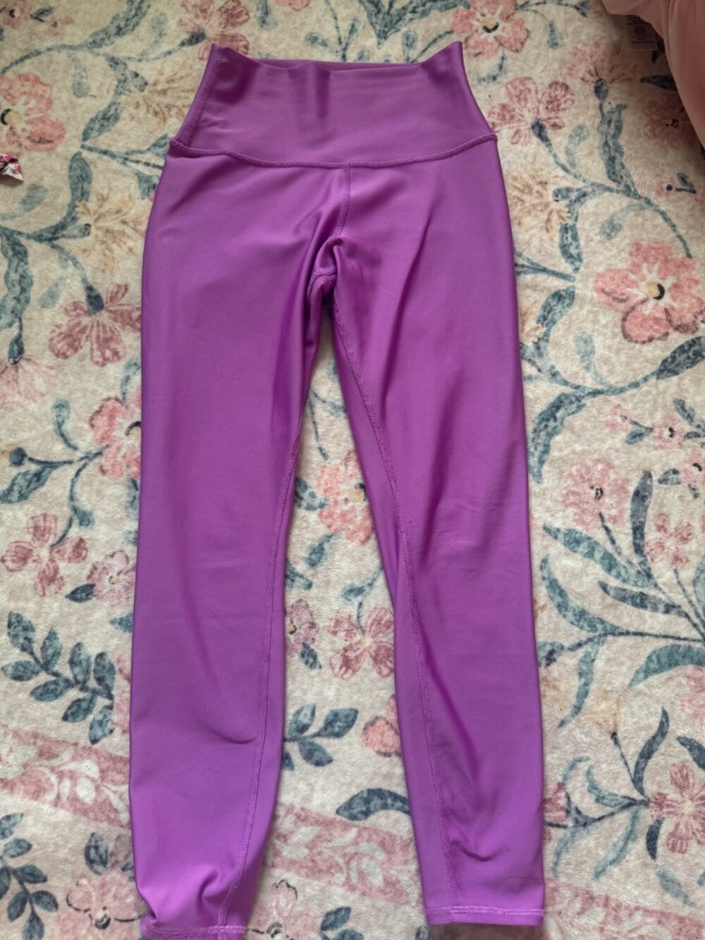 Alo Yoga High-Waist Airlift Legging